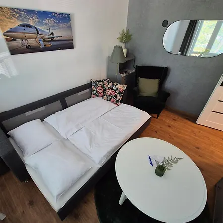 Apartman U Zamku - Self Check In - Airport Osr Mosnov Studénka Exterior photo
