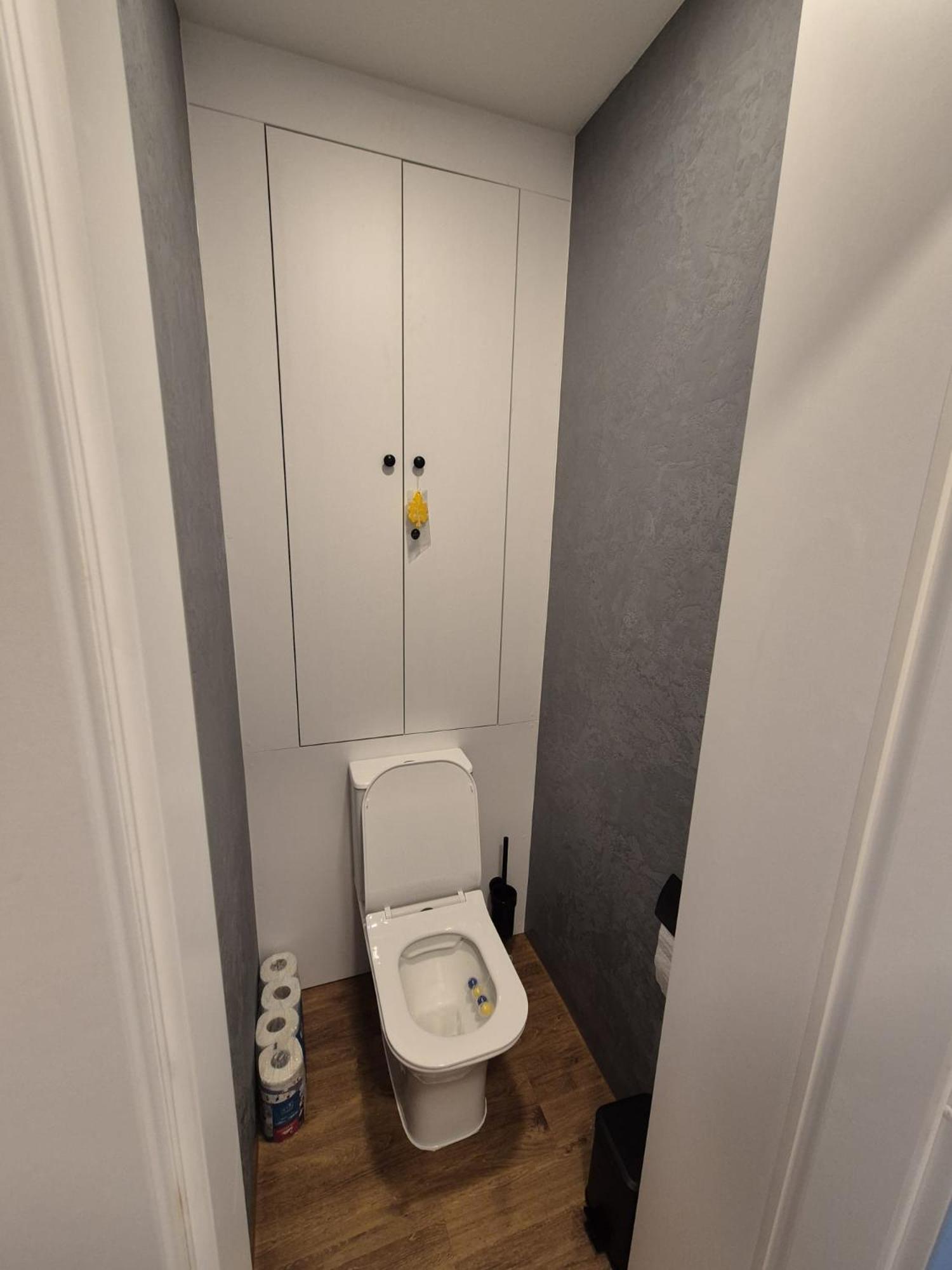 U Zamku - Self Check In - Airport Osr Mosnov Apartment